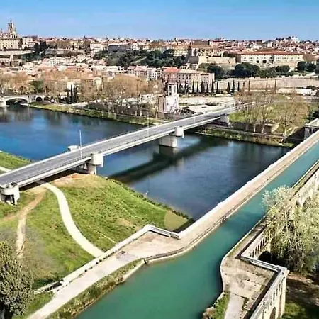 Le Meneau-le Calme En Plein Centre Ville-parking Privee -wifi-tv Connectee Béziers